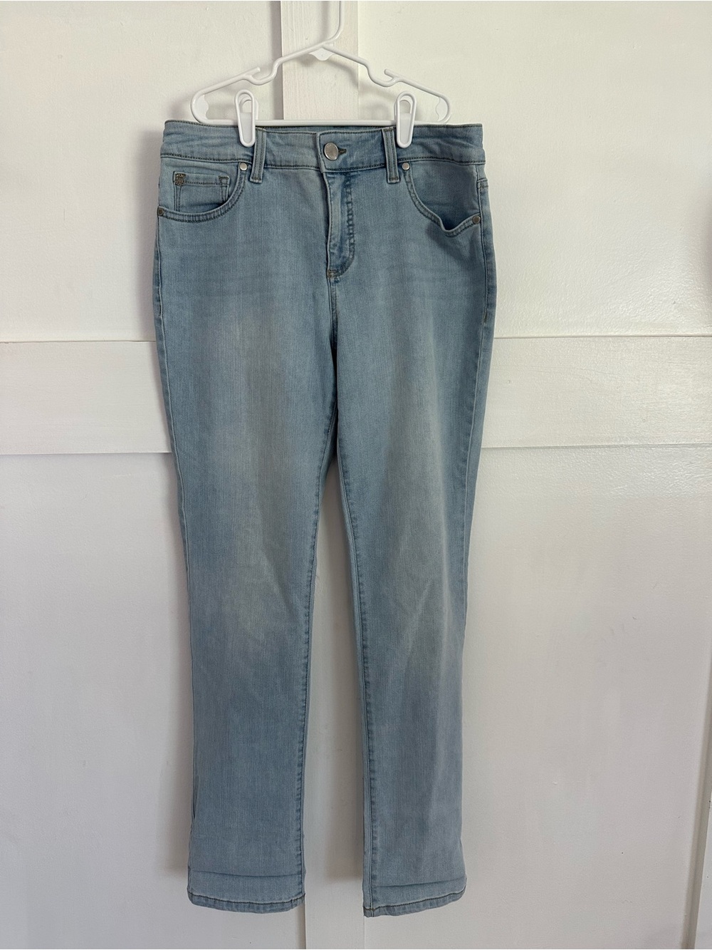 Bandolino Light Blue Straight Leg Jeans